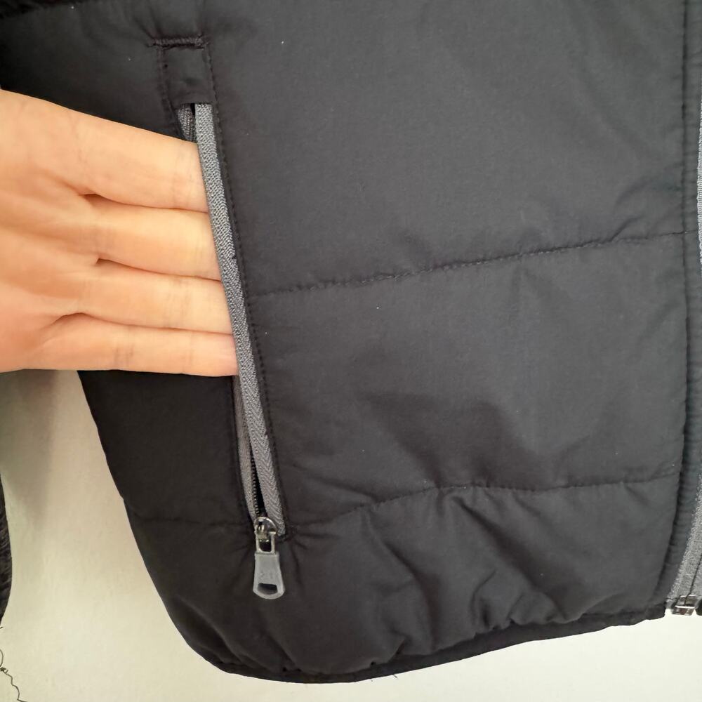 Under Armour Day Trekker Hybrid Jacket in Black/Gray - Picture 5 of 9